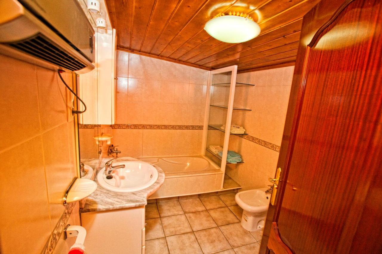 Casa Marcelino Apartment Muxia Bagian luar foto